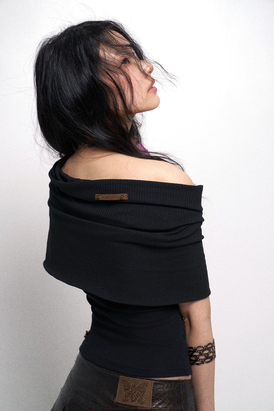 Stacked Neck Detachable Slanted Top